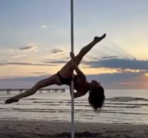 Scopri di più sull'articolo Pole Dance